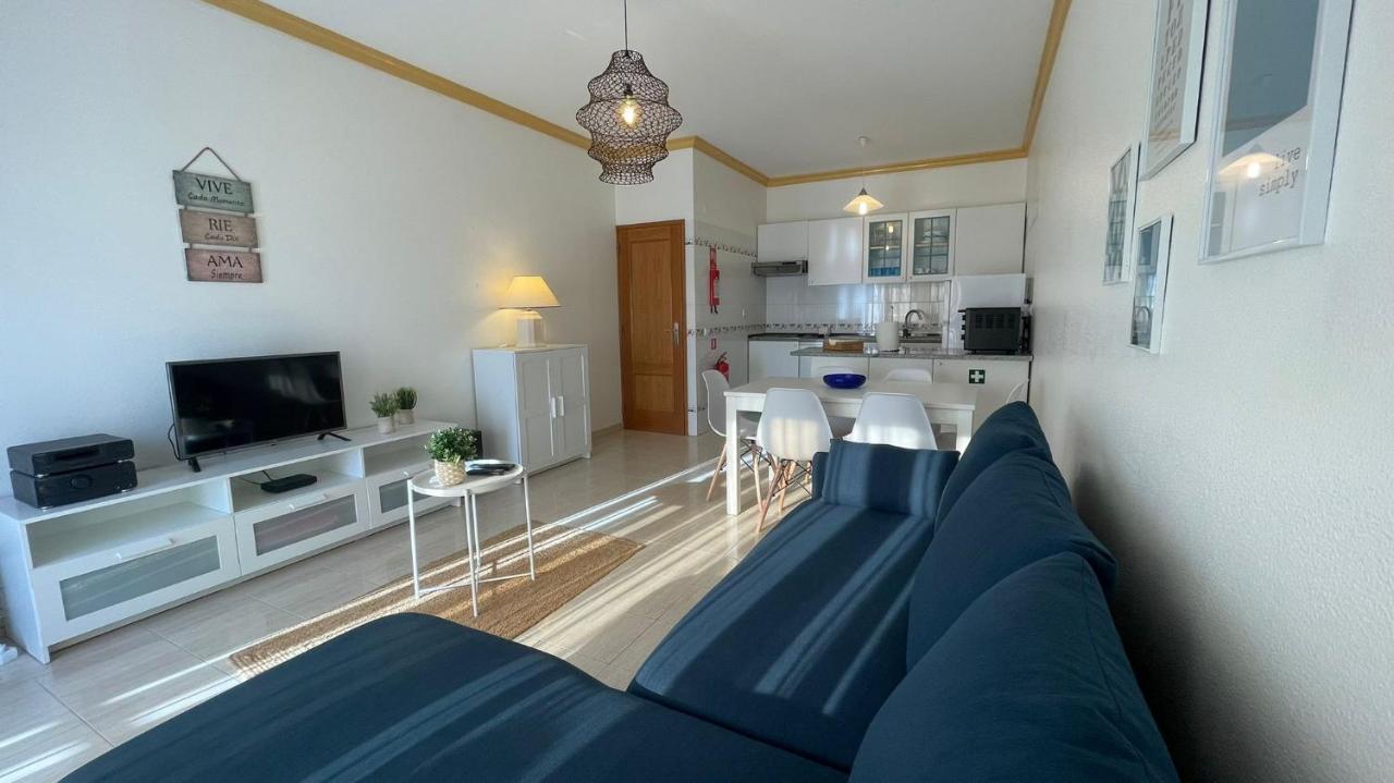 Gouveia'S House Apartment Porches  Bagian luar foto