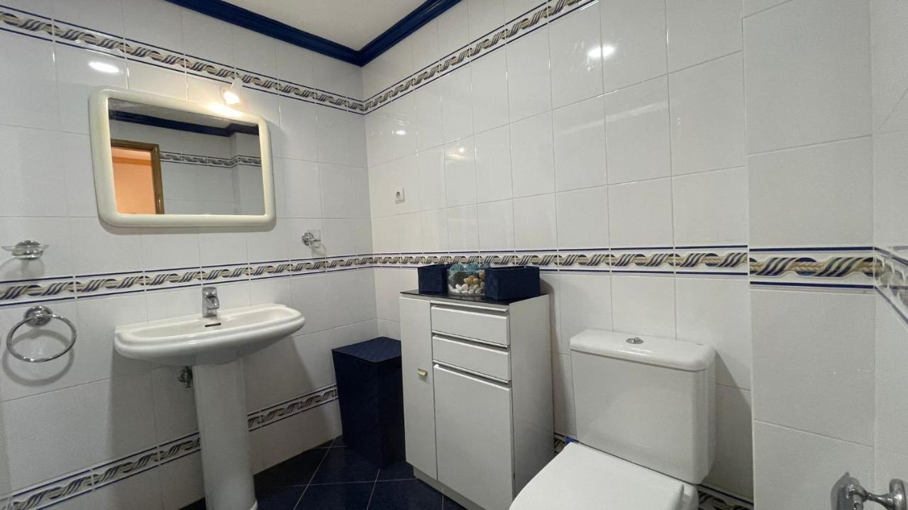 Gouveia'S House Apartment Porches  Bagian luar foto